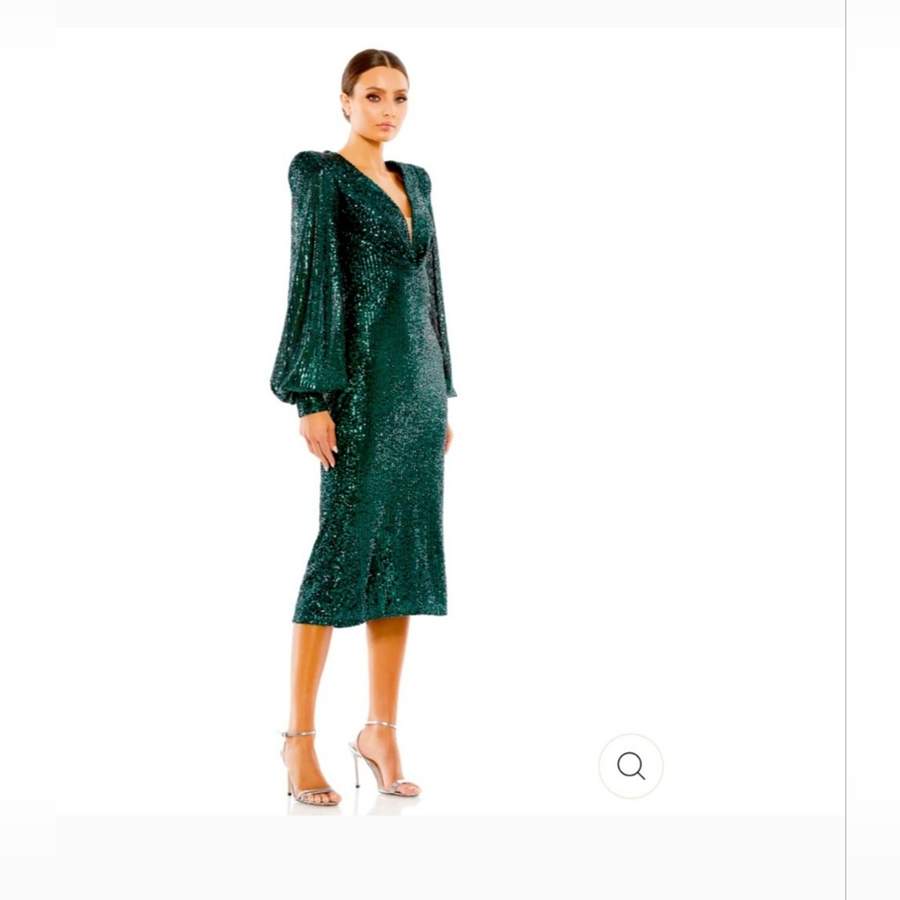 NWT leena Mac Duggal Emerald Sequin Green Dress With Long Sleeves Gold Buttons 6